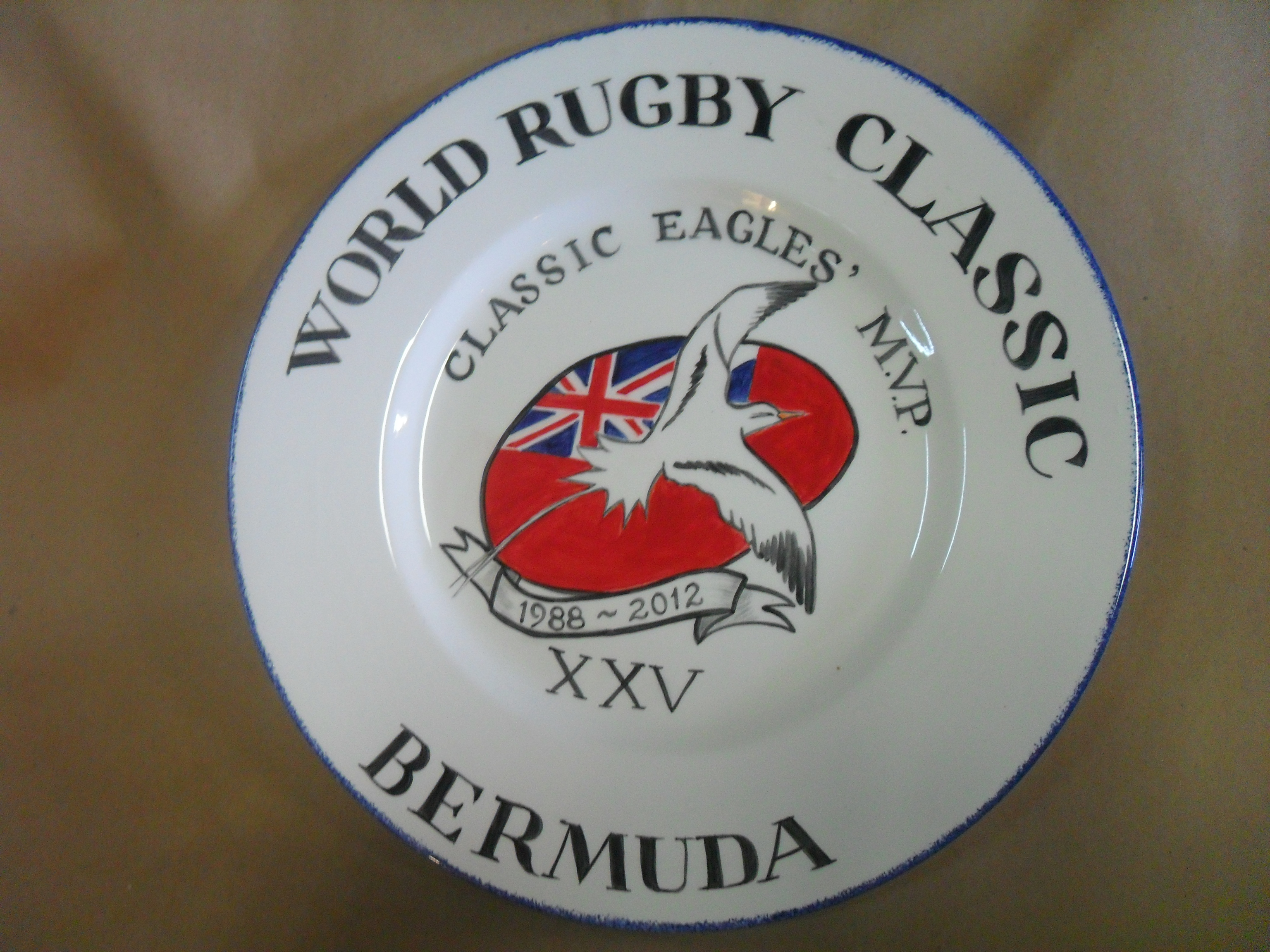 BermudaClayworksTableware/customawardplate.JPG